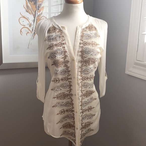 Anthropologie Tops - Anthropologie Tiny Buttondown Embroidered Henley